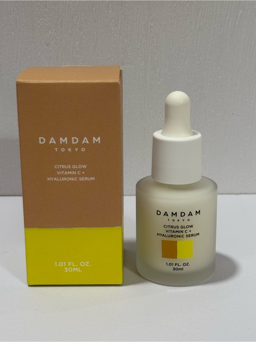 Dam Dam Tokyo Citrus Glow Vitamin C+ Hyaluronic Serum 1.01fl Oz